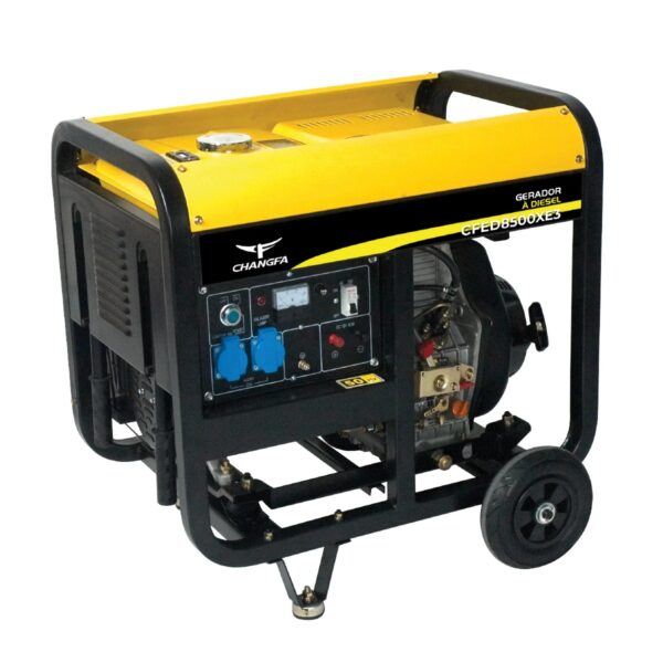 GERADOR À DIESEL MOD.CFED8500XE MONO 127/220V 7,0 KVA COM PARTIDA ELÉTRICA E MANUAL